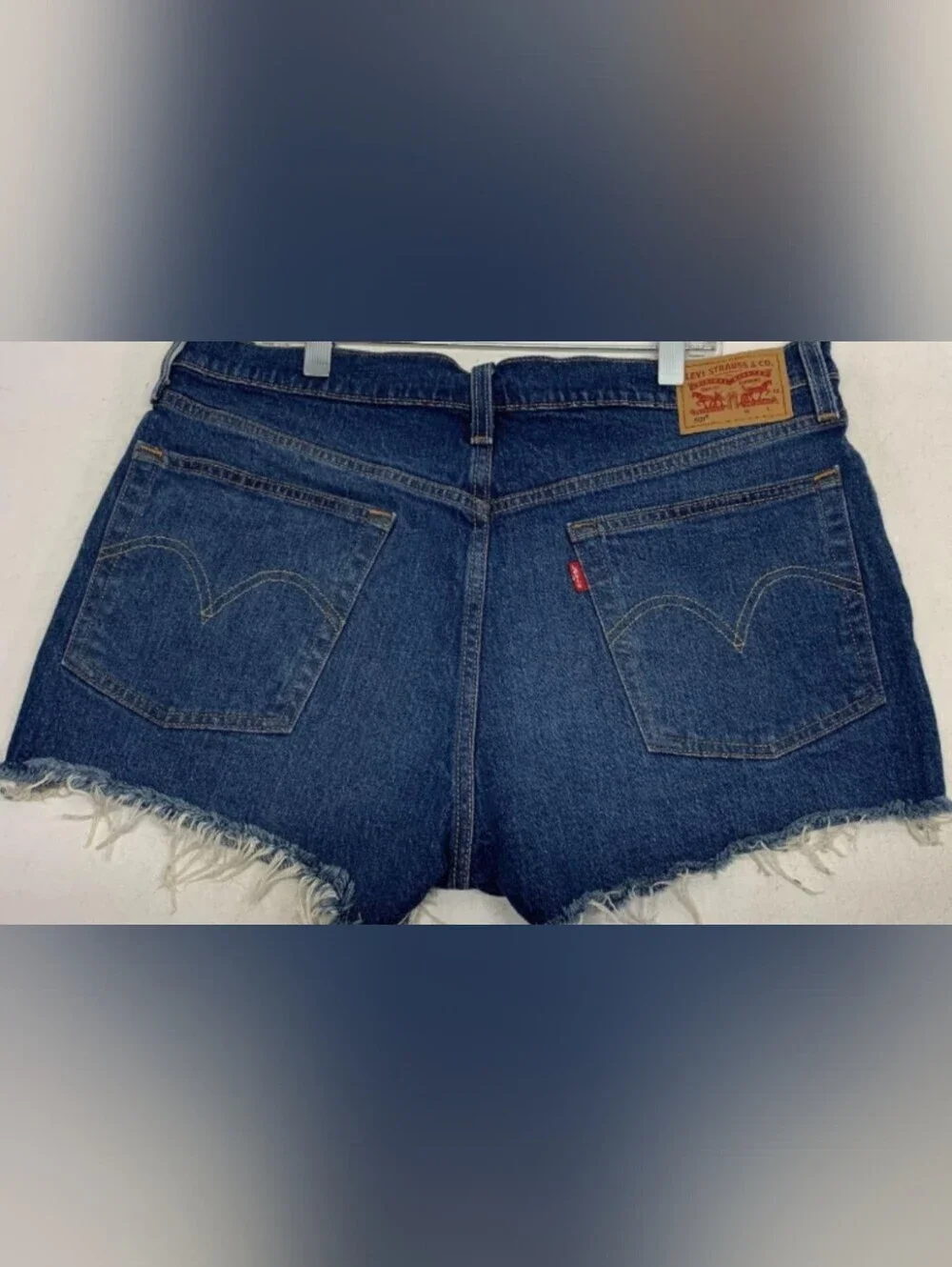 Levis classic high